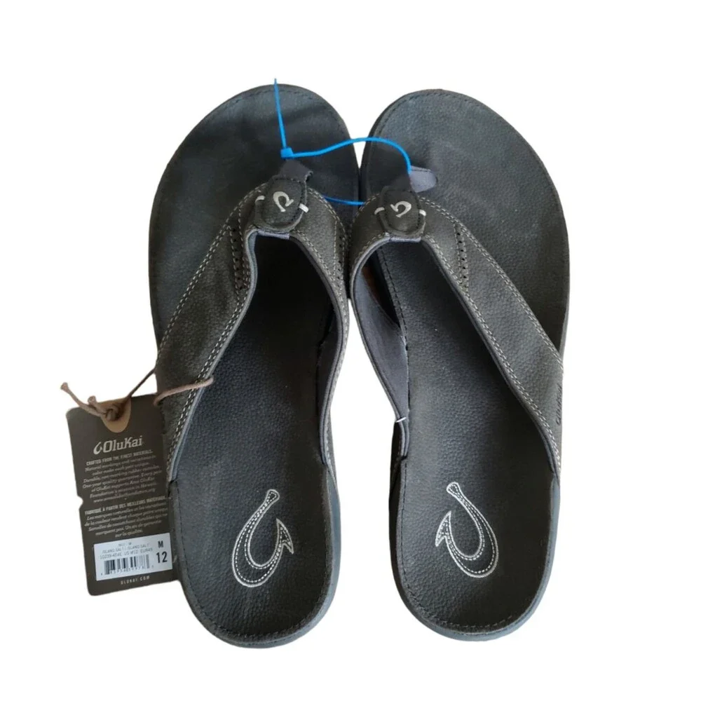 OluKai Nui Men’s Flip Flop Sandals Full Grain Leather Gray Size 12 NEW